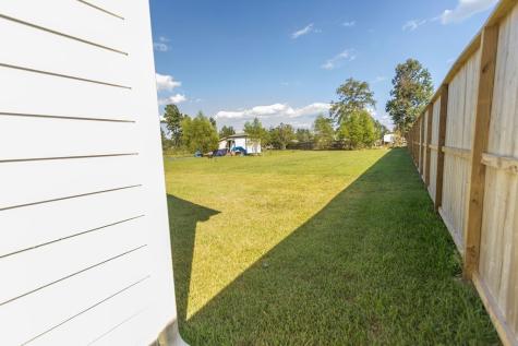 1084 Road 5203 Cleveland TX 77327