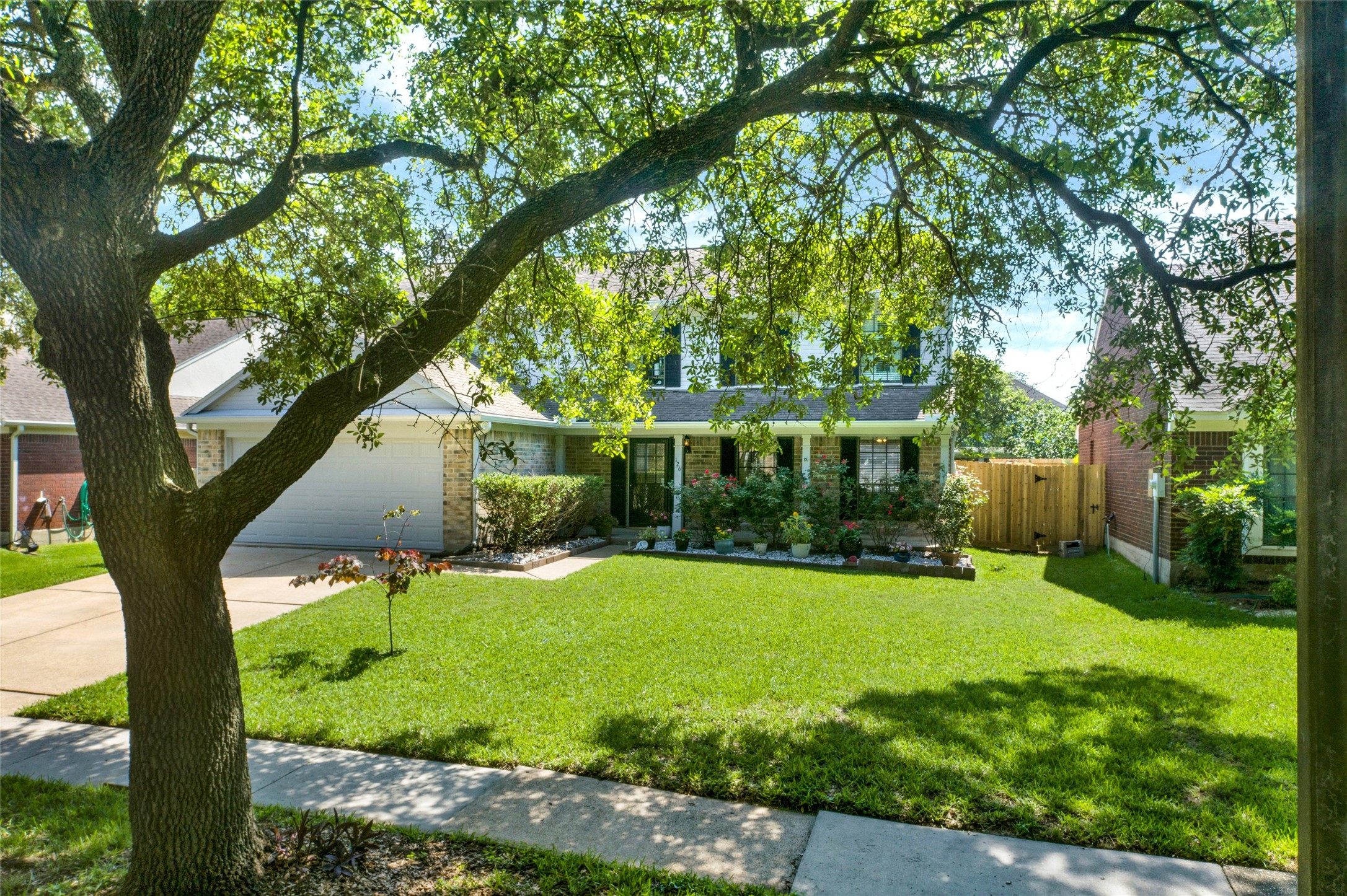 126 Hidden Lake Drive League City TX 77573