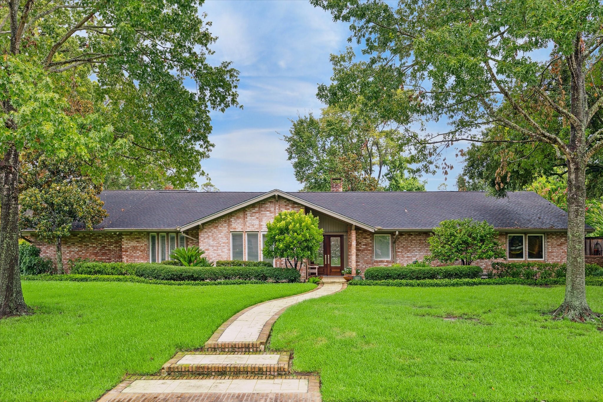 11011 Kemwood Drive Houston TX 77024