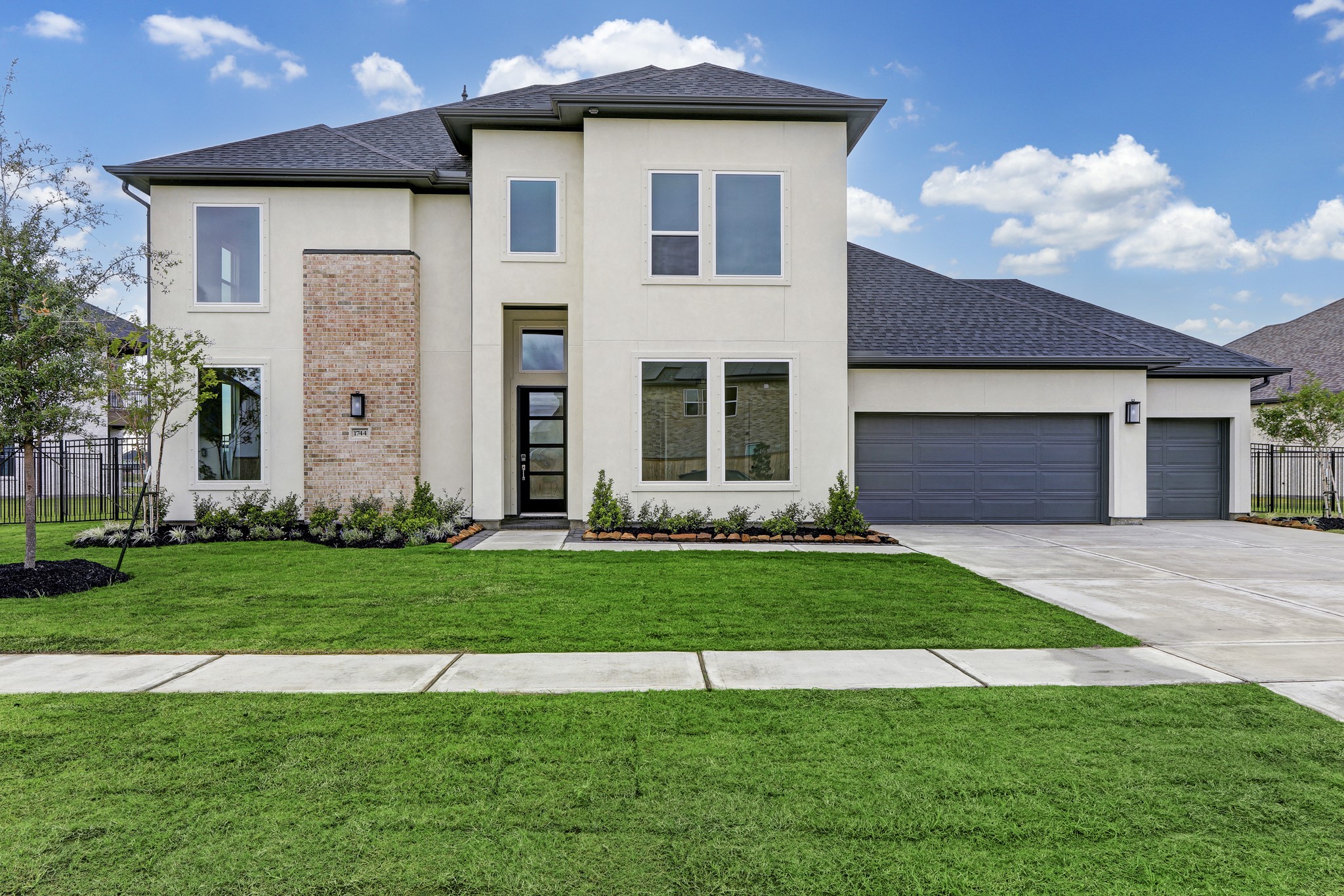 1744 Tanner Brook Lane Friendswood TX 77546