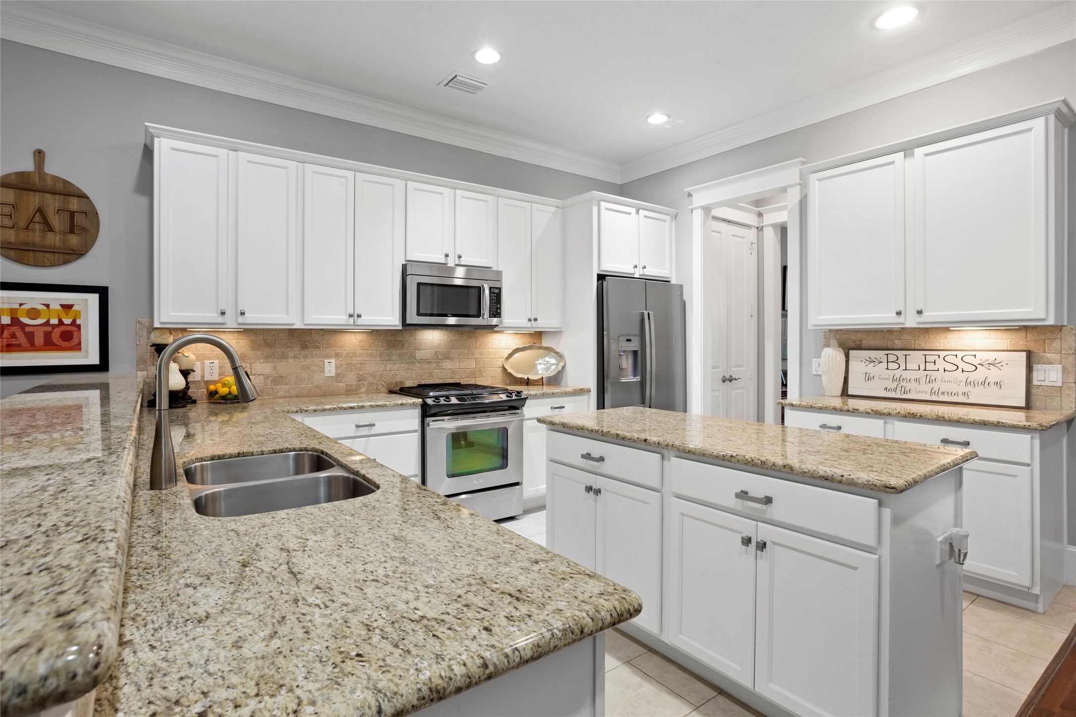 2 Curiosity Lane Galveston TX 77554