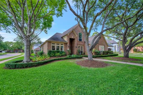3403 Erin Knoll Court Houston TX 77059