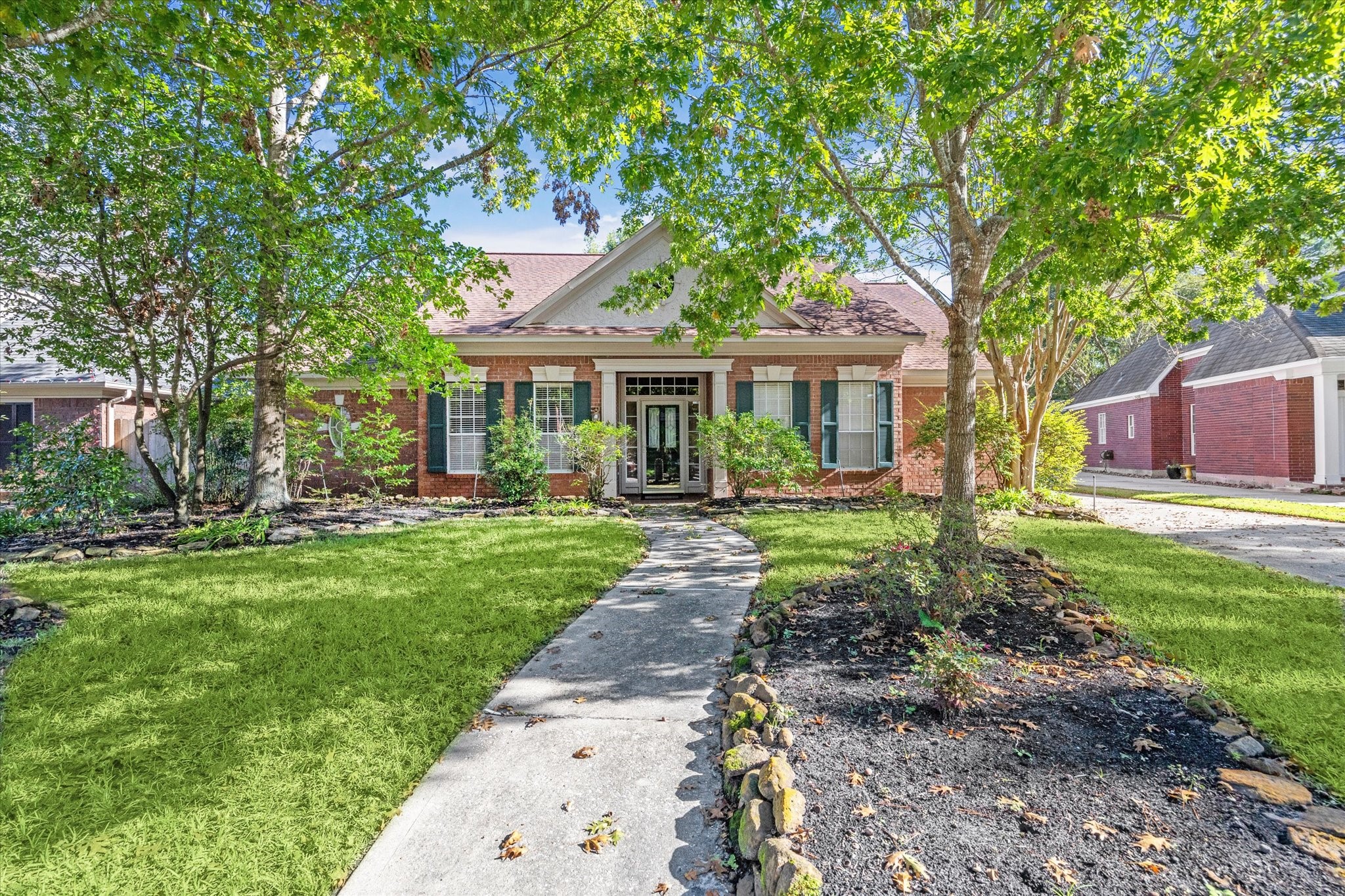 4118 Pine Breeze Drive Kingwood TX 77345