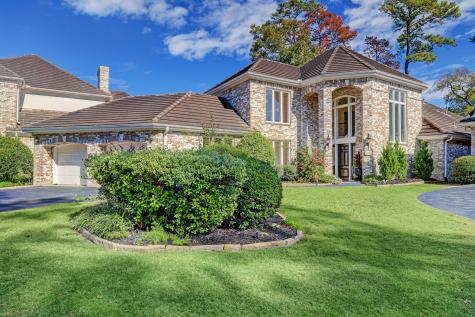 2742 N Southern Oaks Drive Houston TX 77068