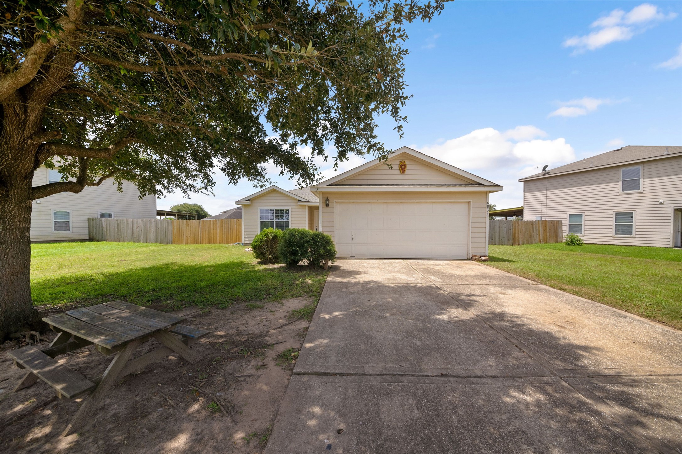 6834 Rambling Brook Lane Richmond TX 77469