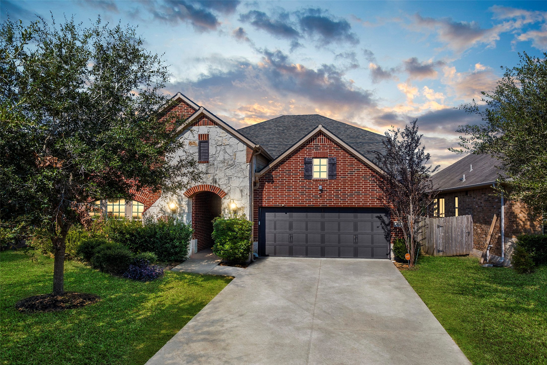 423 Rocky Briar Court Richmond TX 77406