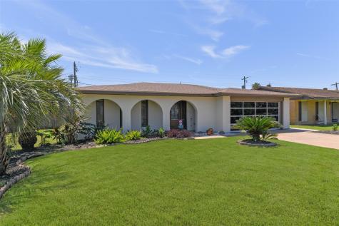 2809 W Palm Circle Galveston TX 77551