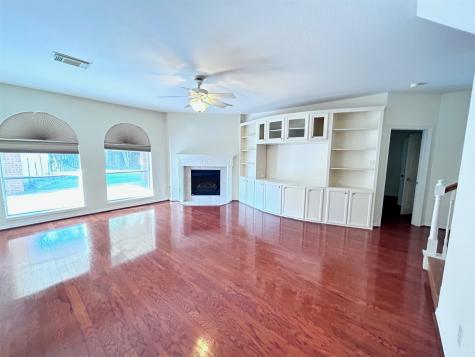 2615 Rosemary Court Pearland TX 77584
