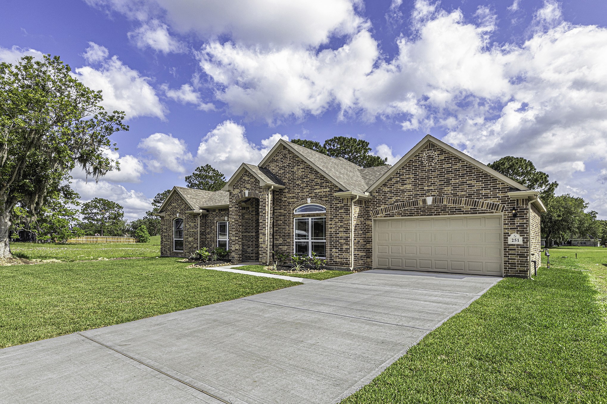 251 Mossy Meadow Drive West Columbia TX 77486