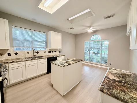 2915 Veva Drive Pearland TX 77584