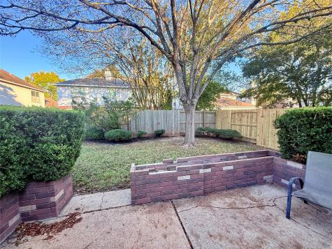 2915 Veva Drive Pearland TX 77584