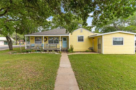 3101 8th Street Bay City TX 77414