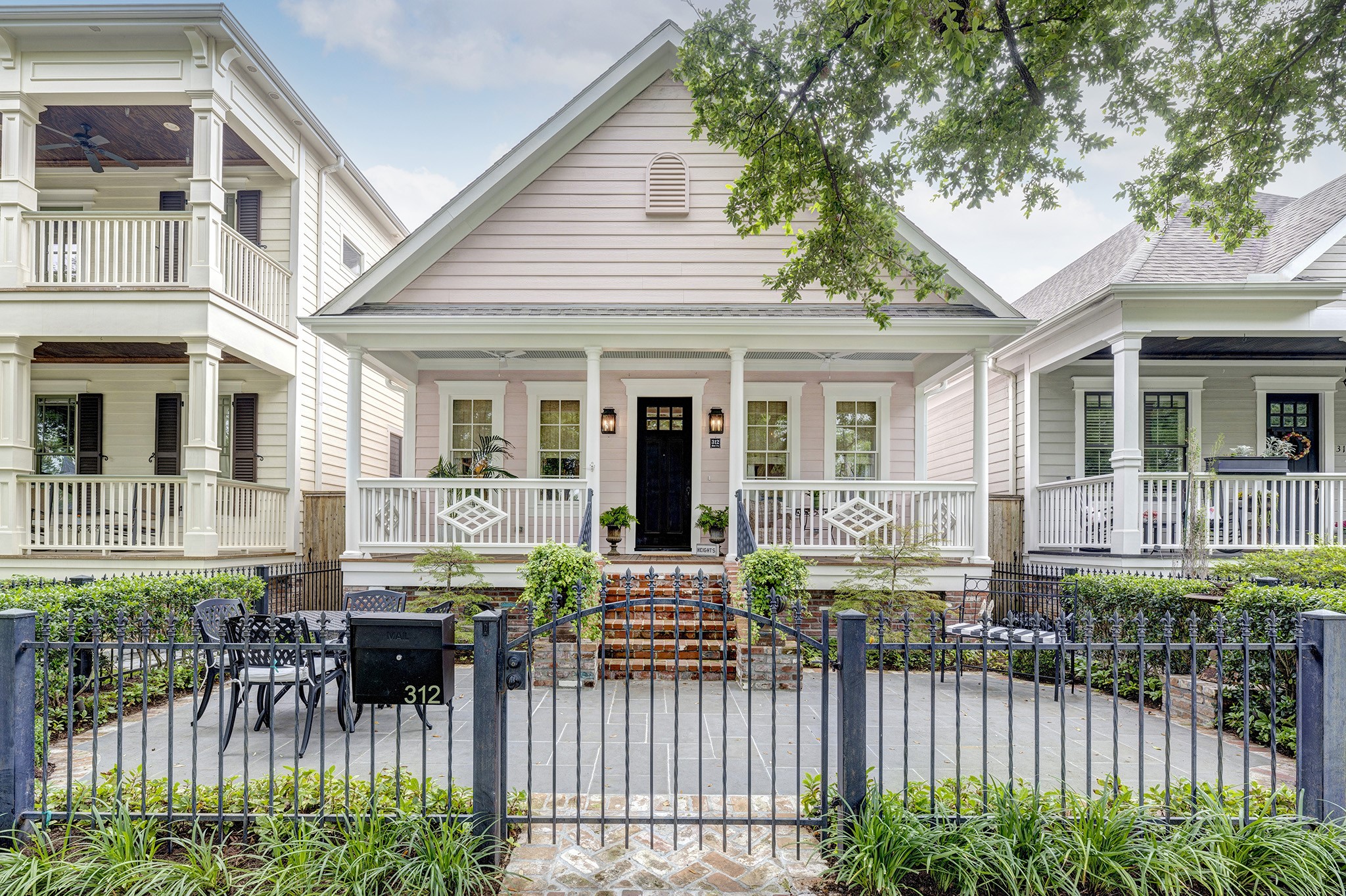 312 W 17th Street Houston TX 77008