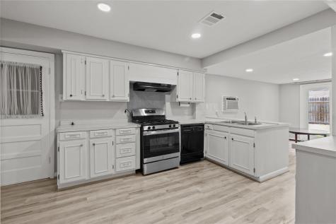 2107 San Jacinto Drive Pasadena TX 77502