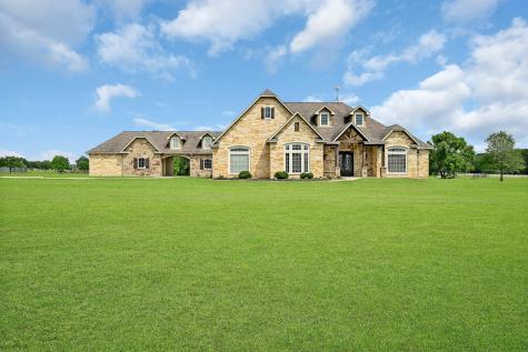 23092 Plantation Lake Drive Hempstead TX 77445