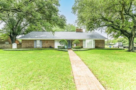 1239 24th Avenue N Texas City TX 77590