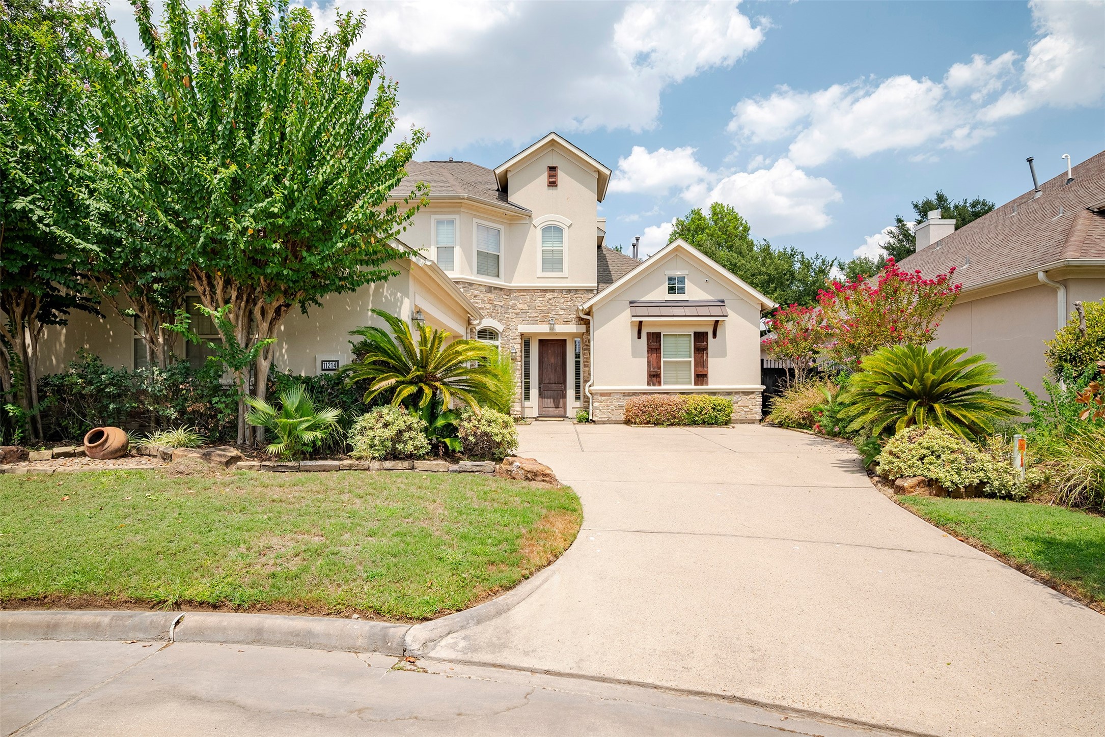 11214 Street Laurent Lane Houston TX 77082