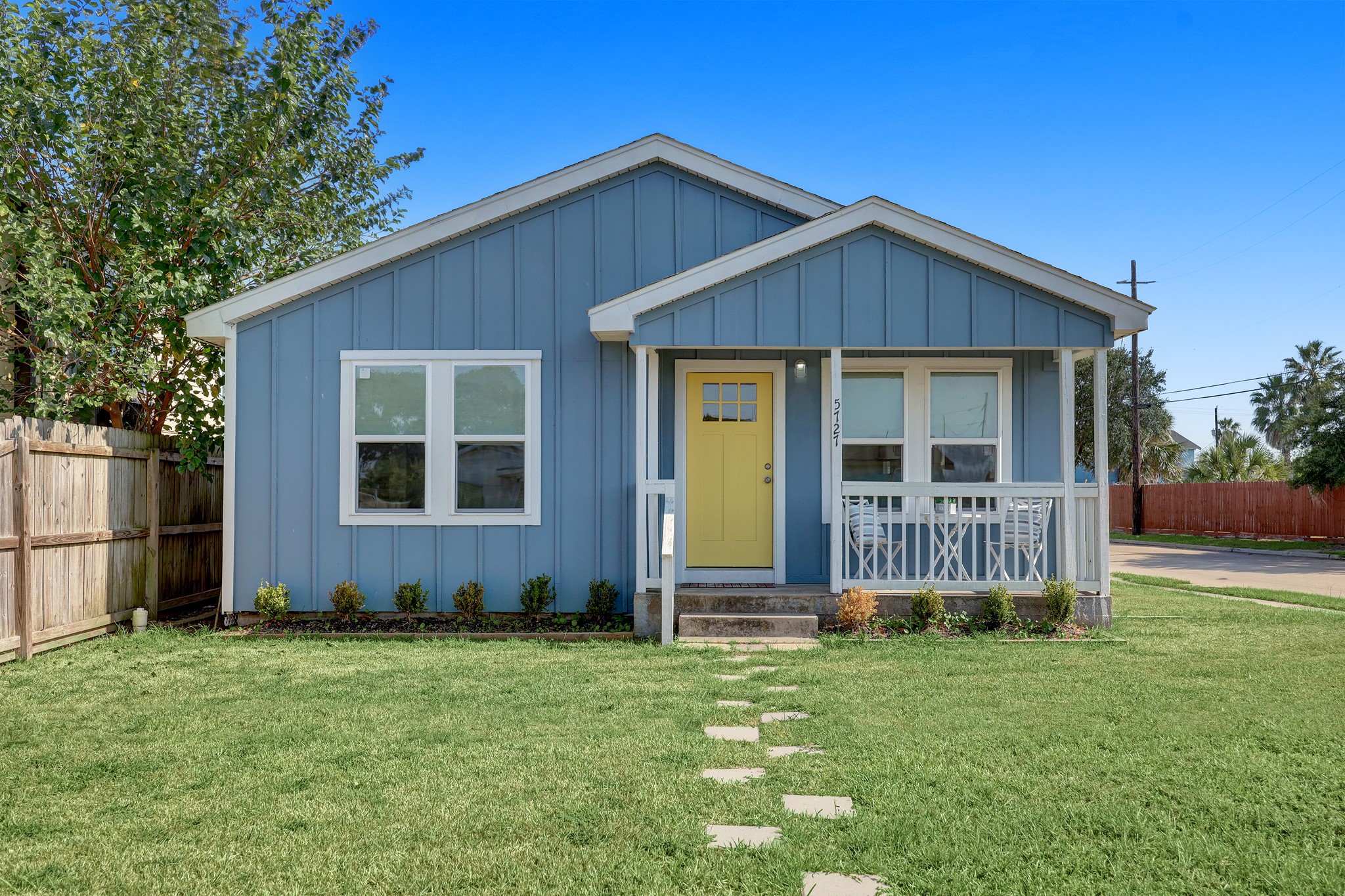 5727 Avenue R Galveston TX 77551