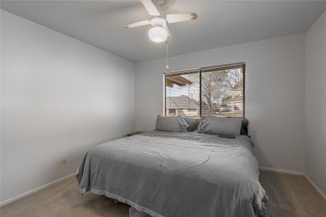 1433 Green Briar Drive Huntsville TX 77340