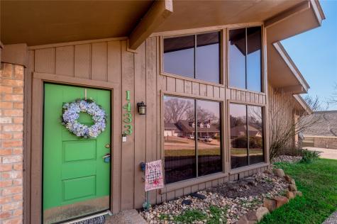 1433 Green Briar Drive Huntsville TX 77340