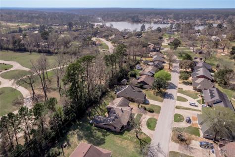 1433 Green Briar Drive Huntsville TX 77340