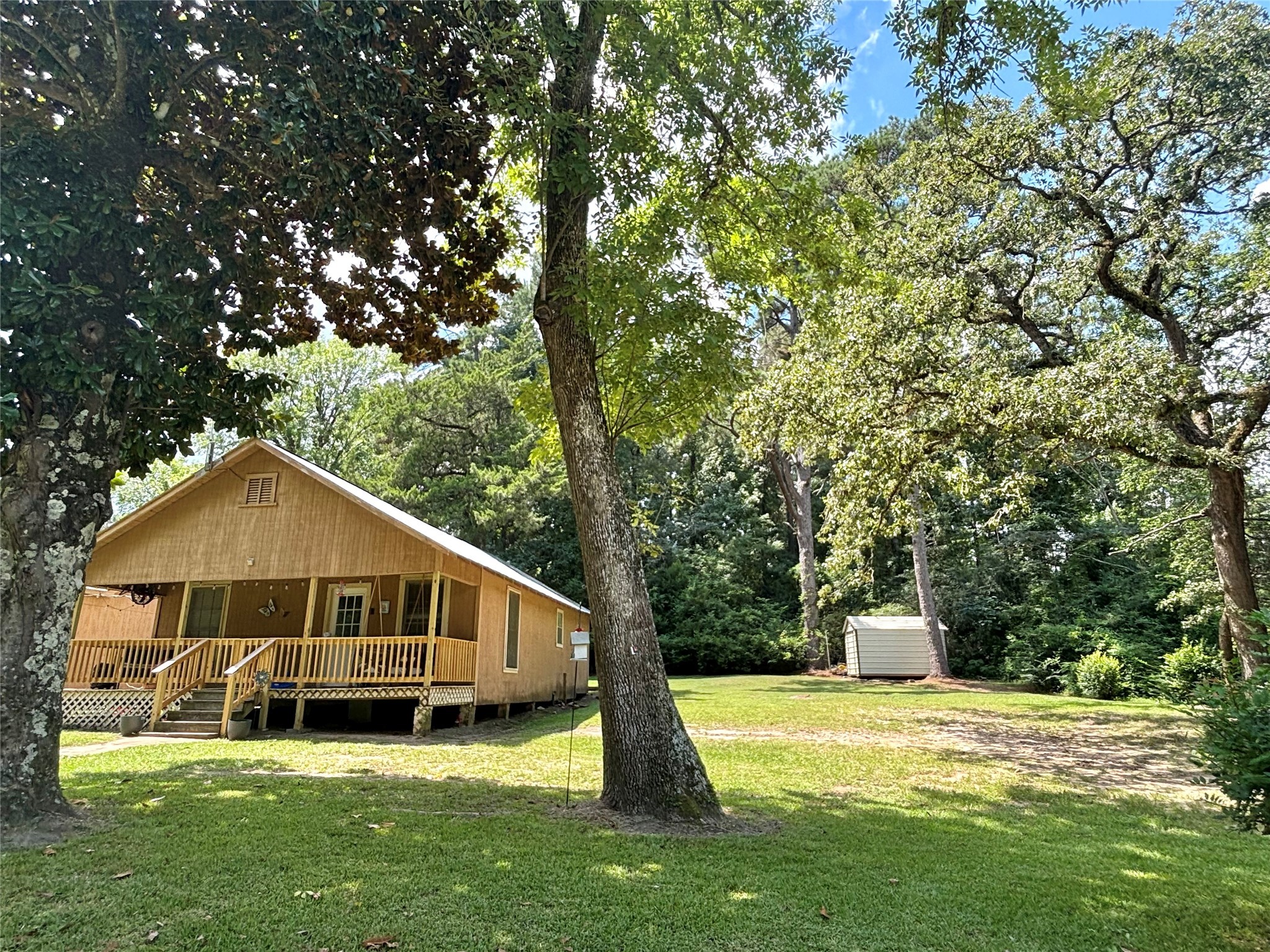 204 S Pitzer Street Colmesneil TX 75938
