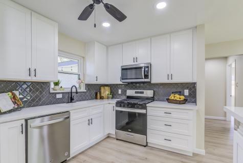 1109 Dover Circle Alvin TX 77511