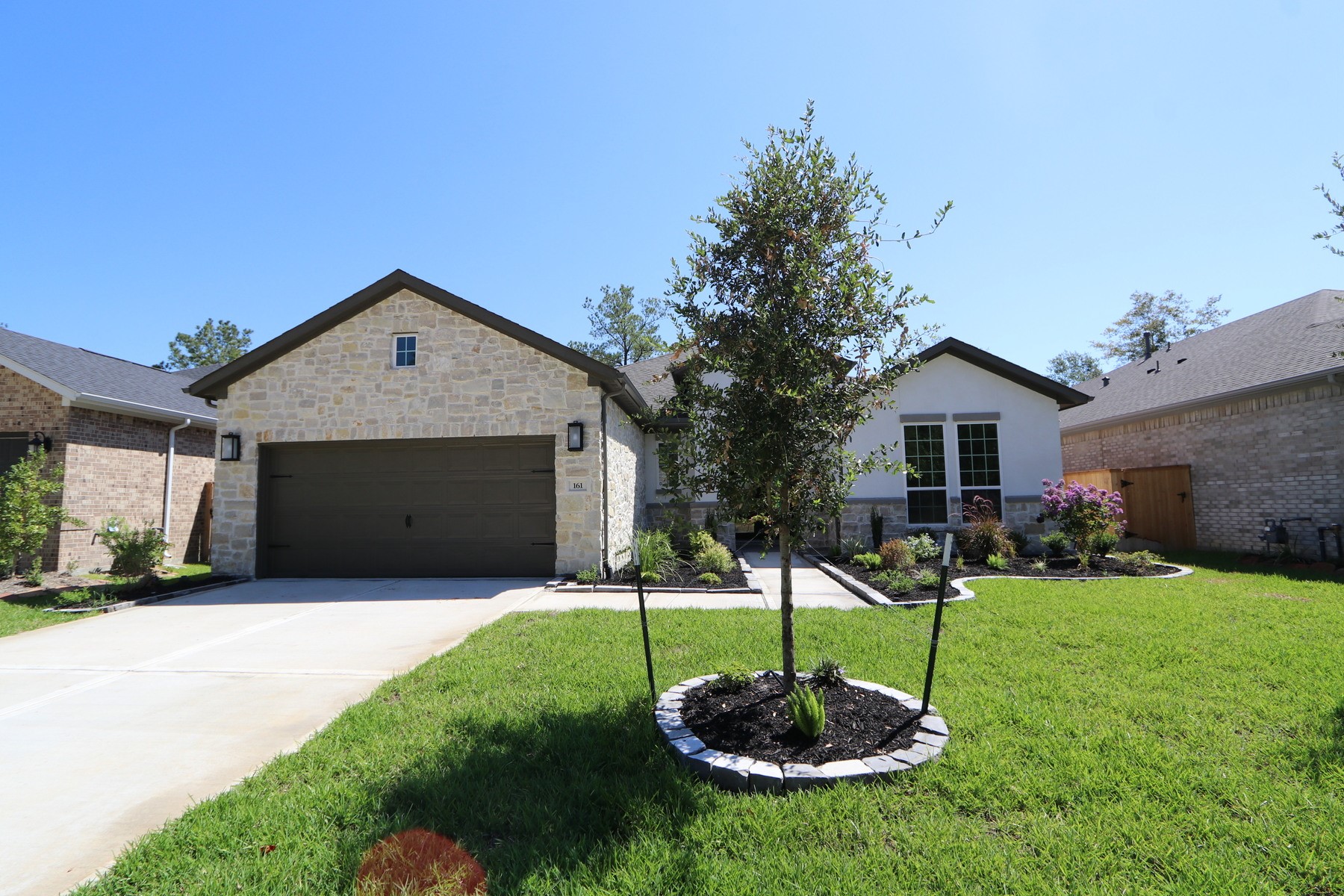 161 Goldenwave Loop Montgomery TX 77316
