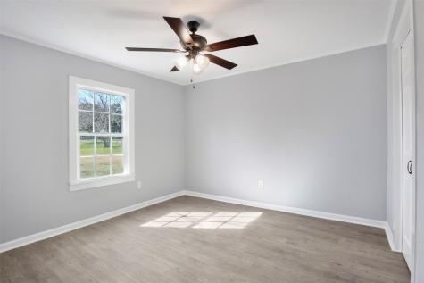 407 N Amthor Street Bellville TX 77418