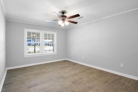 407 N Amthor Street Bellville TX 77418
