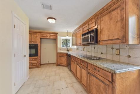14918 Shady Bend Drive Houston TX 77070