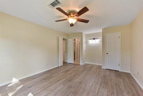 14918 Shady Bend Drive Houston TX 77070