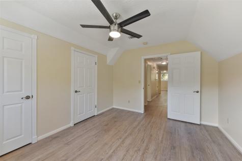 14918 Shady Bend Drive Houston TX 77070