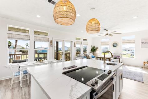 4028 Surf Drive Galveston TX 77554