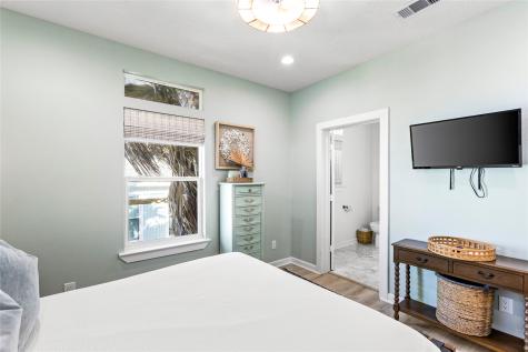 4028 Surf Drive Galveston TX 77554
