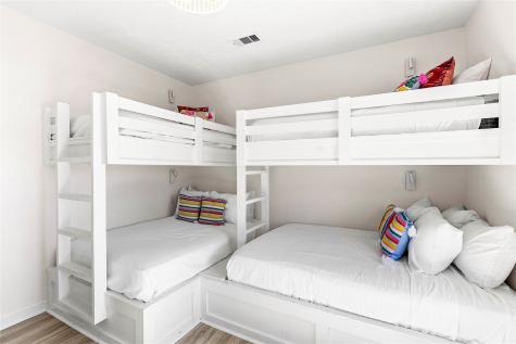 4028 Surf Drive Galveston TX 77554