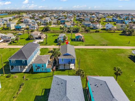 4028 Surf Drive Galveston TX 77554