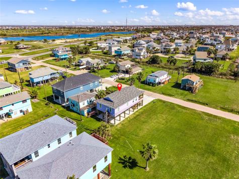 4028 Surf Drive Galveston TX 77554