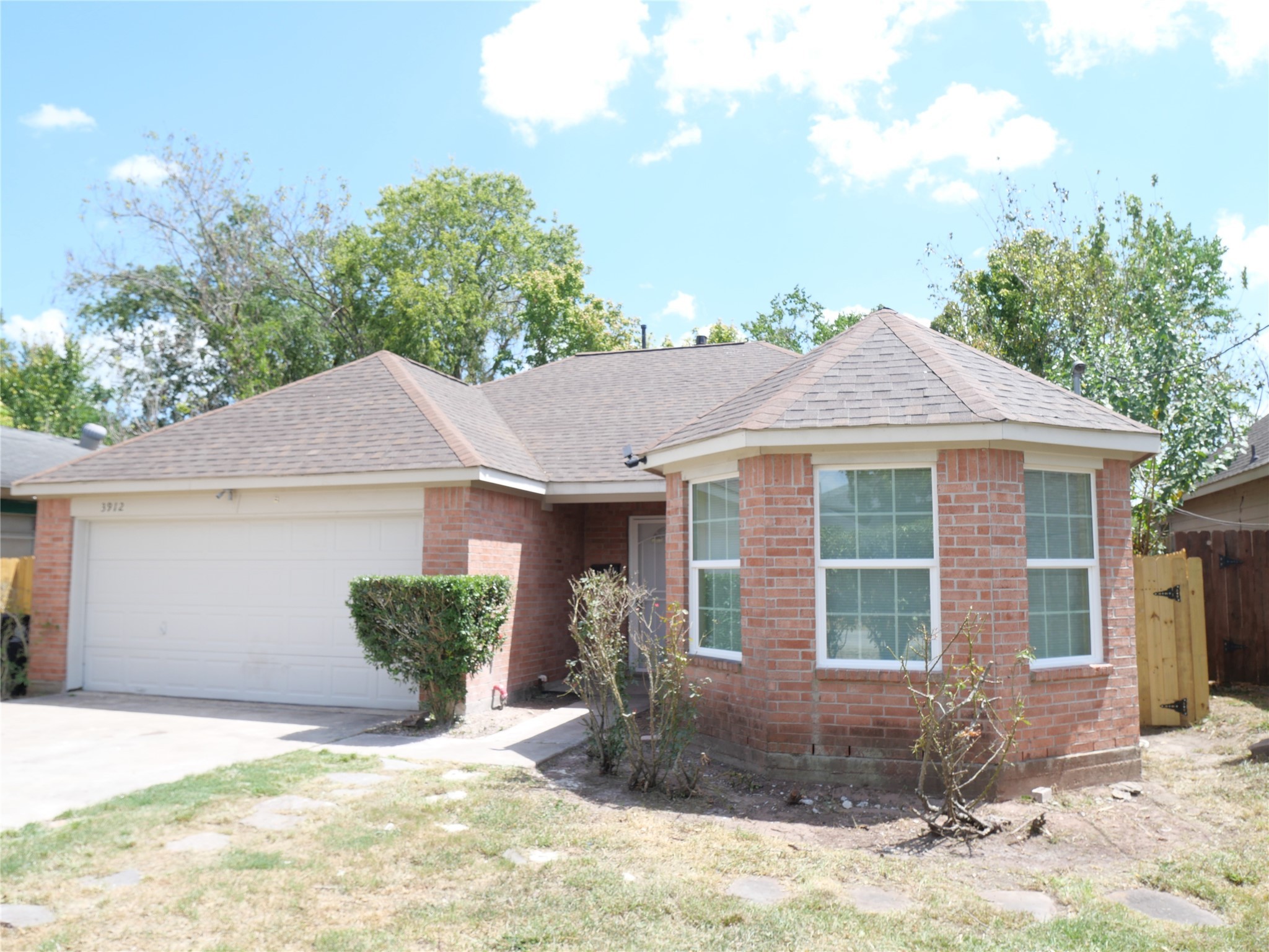 3912 Galesburg Street Houston TX 77051