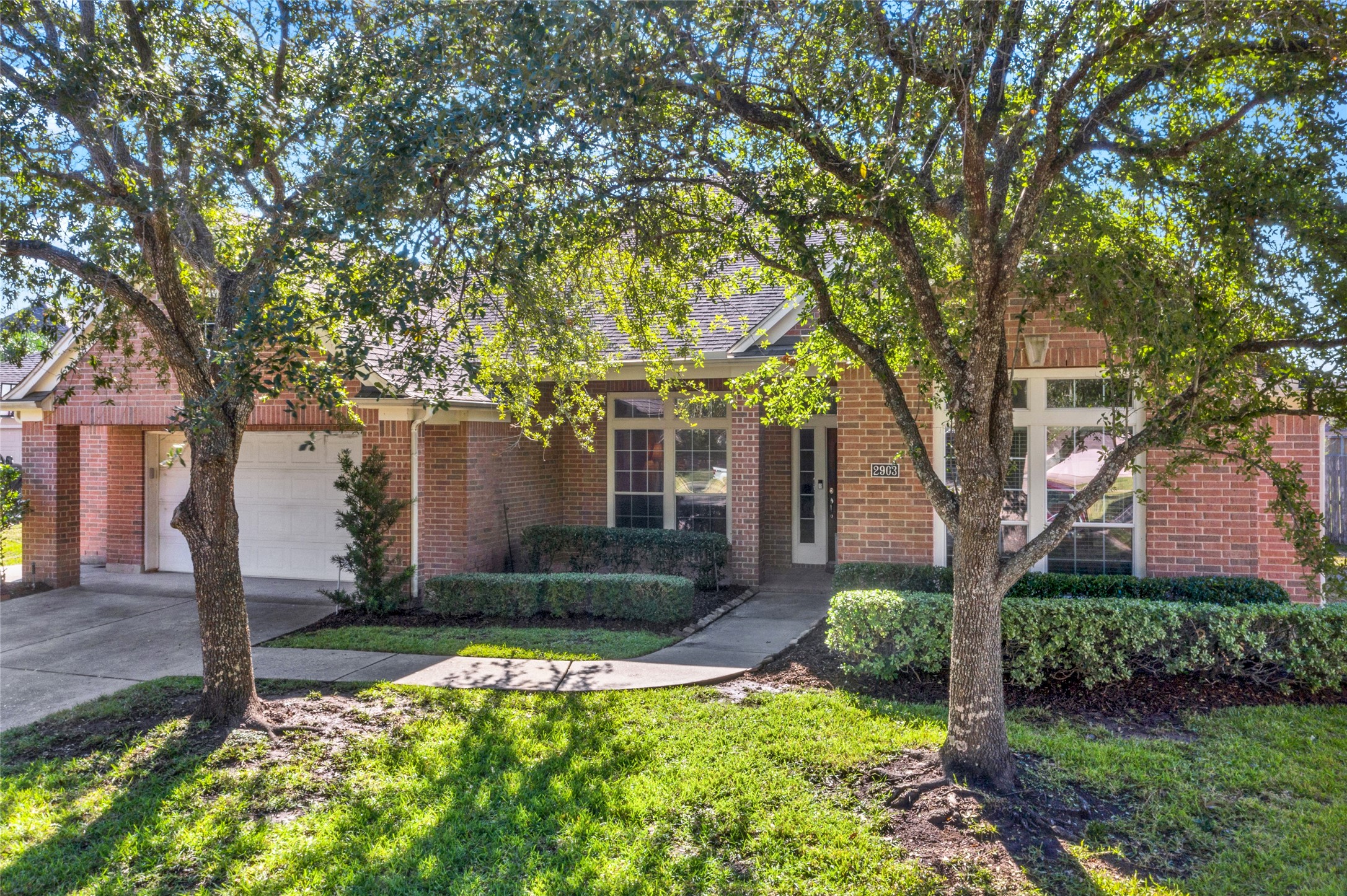 2903 Grand Shore Court League City TX 77573