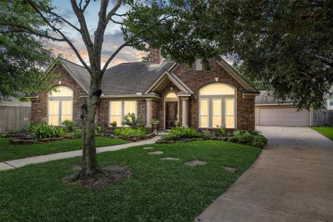 17707 Noble Oak Court Houston TX 77095