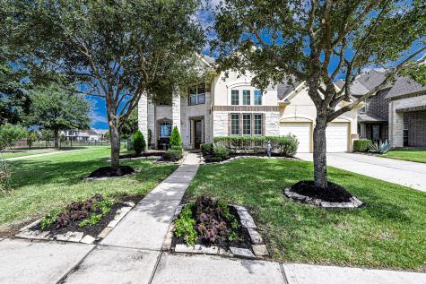 25722 Oakwood Knoll Drive Katy TX 77494