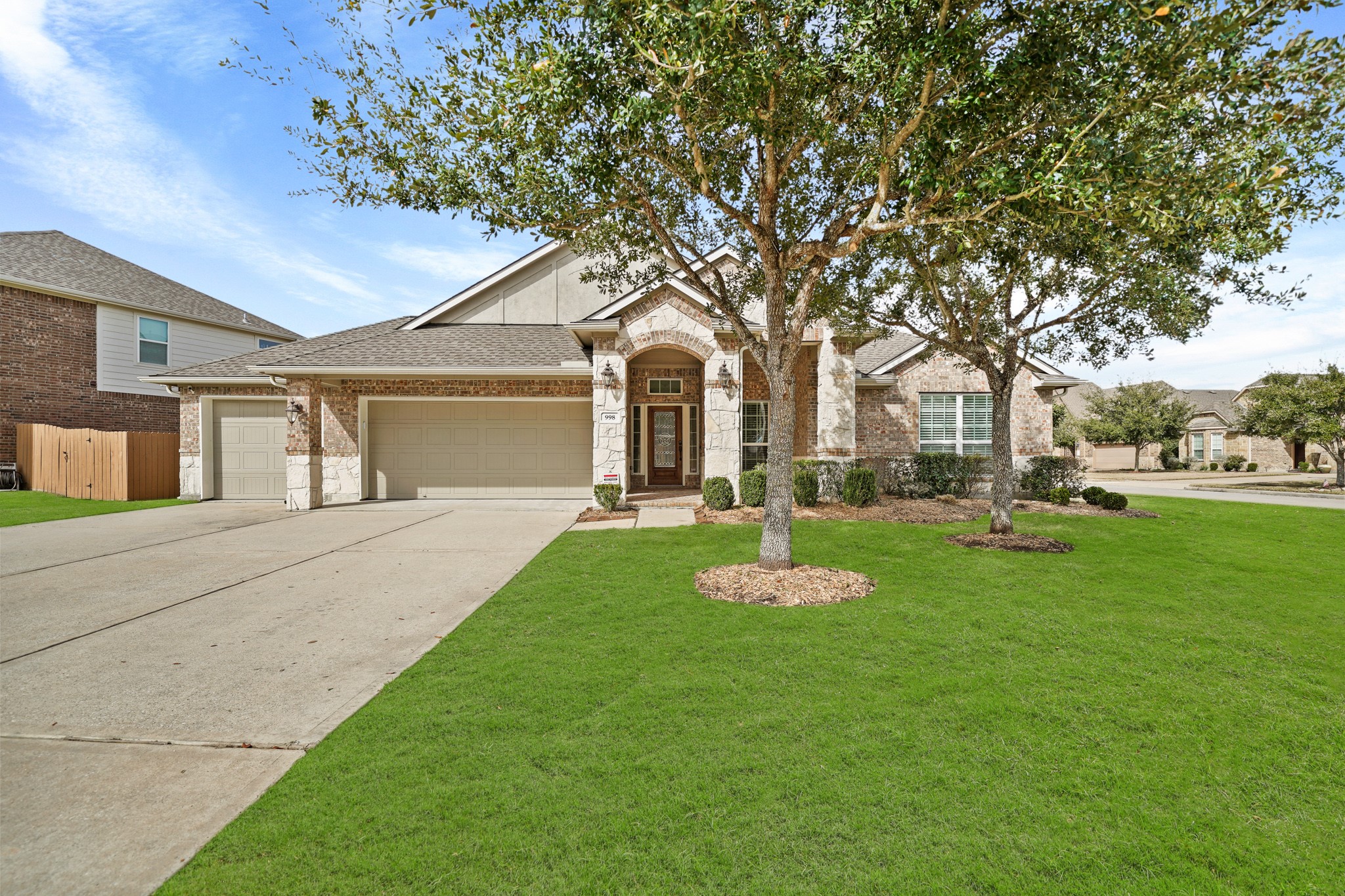 998 Astoria Lane League City TX 77573