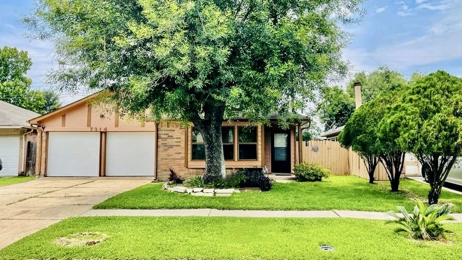 7314 Caddo Lake Lane Houston TX 77083