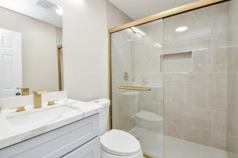 6801 Kassarine Pass Houston TX 77033