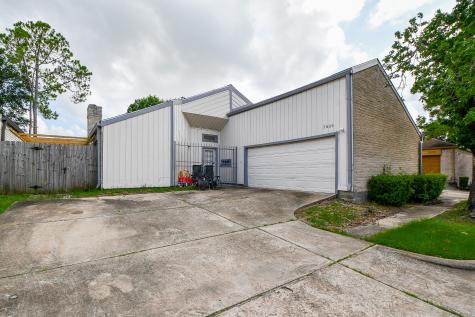 7635 Hopewell Lane Houston TX 77071