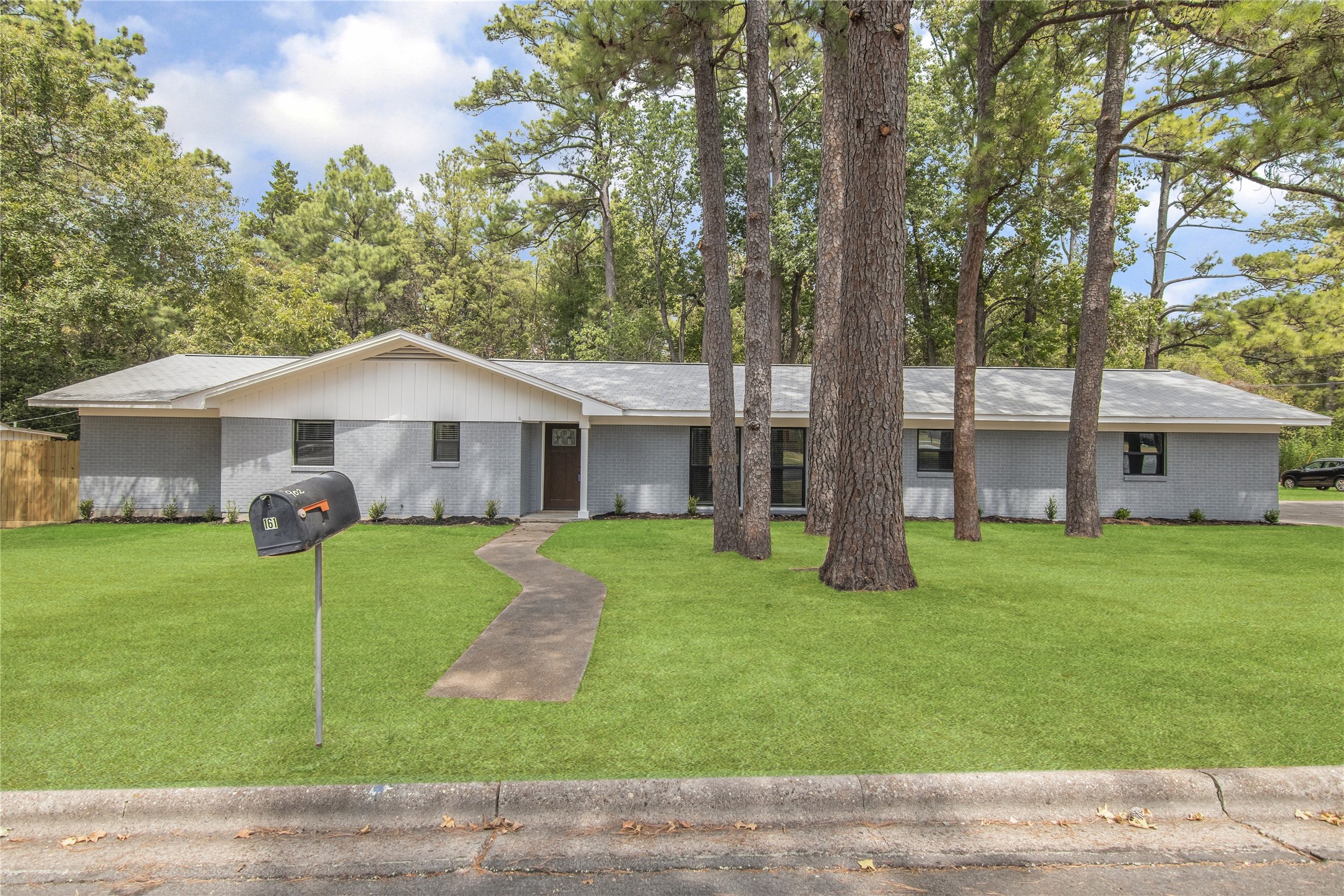 902 Alston Street Livingston TX 77351