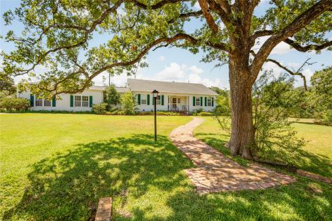 737 S Rosemary Drive Bryan TX 77802