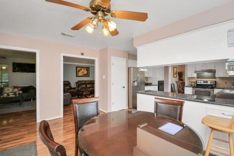 12746 Roy Road Pearland TX 77581