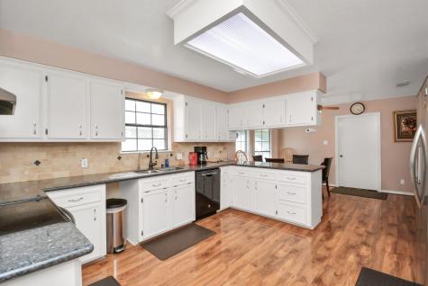 12746 Roy Road Pearland TX 77581